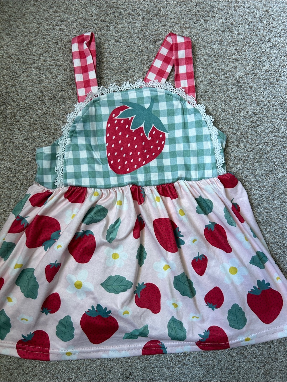 Marie Nicole Strawberry Tank Top Size L EUC